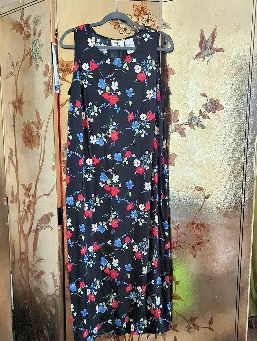 Ease Sport Floral Maxi Dress in Black & Red Size Large